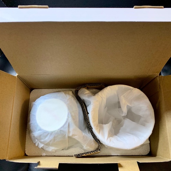 Lilly Pulitzer Ceramic Mug Set - Picture 5 of 6